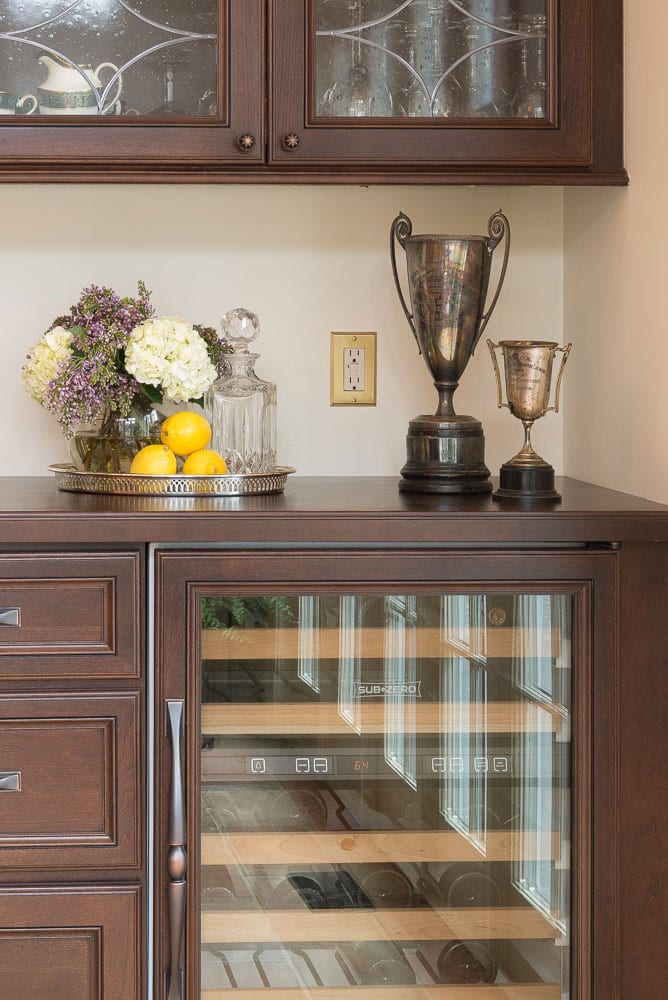 kitchen remodel dark cabinets