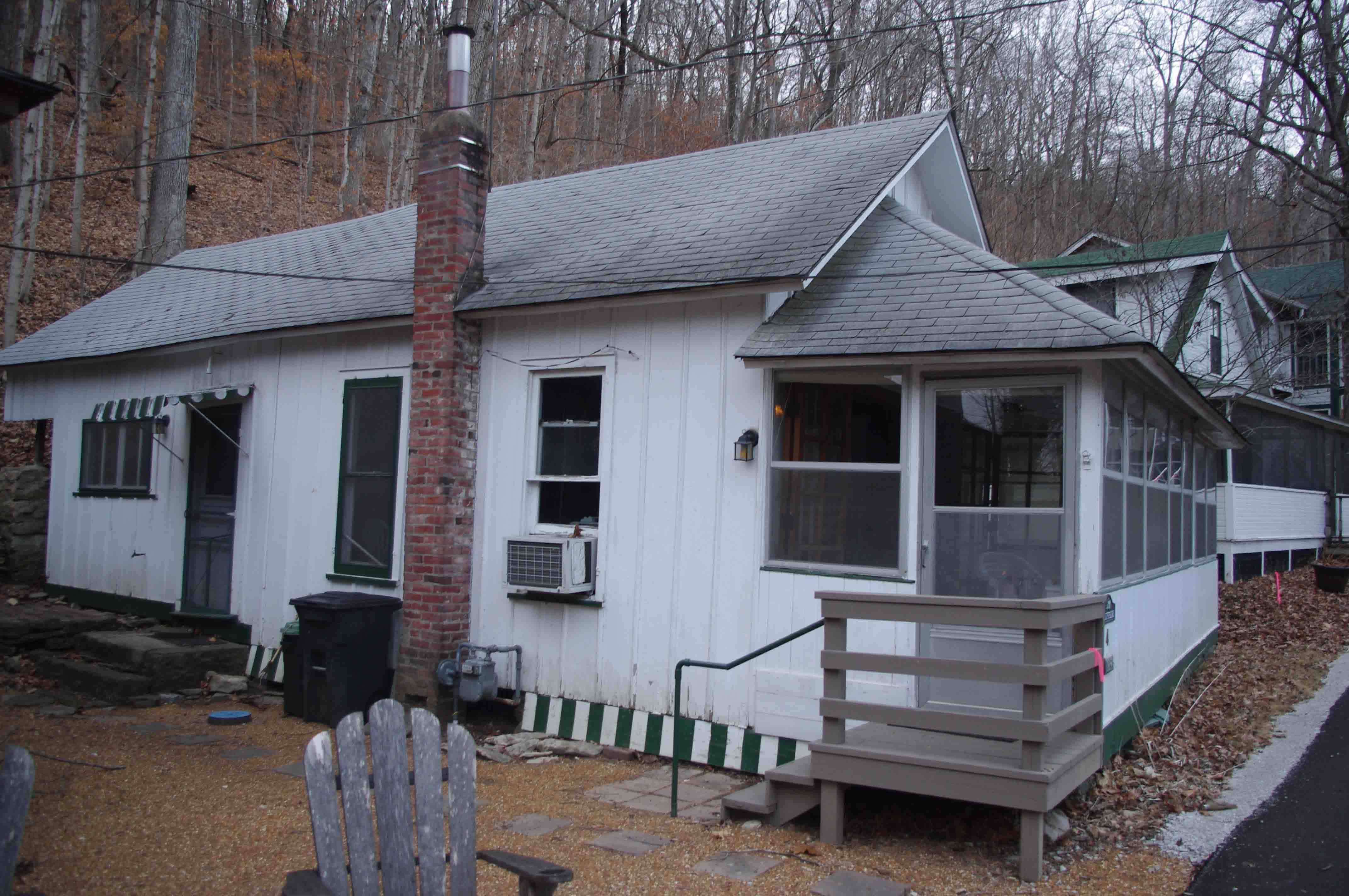 cabin renovation befores - stemm cottage before (8)