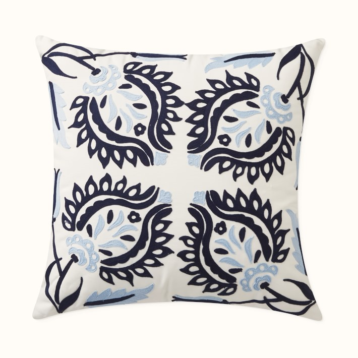 Outdoor Pillow with jaquard pattern 