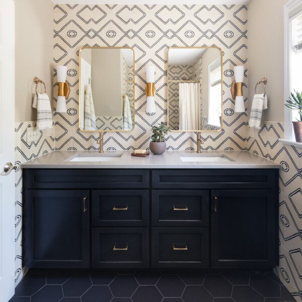 Bold and Geometric