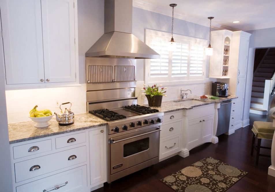 kitchen remodel white cabinets, dark countertops, transitional