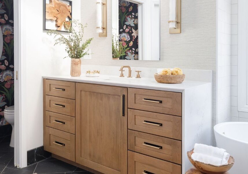 TimelessTexture1 (900 x 600 px) unlacquered brass is the focal point in this bathroom
